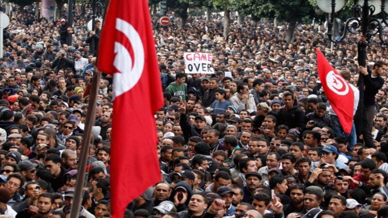 13 سنة مرت اليوم على الثورة..   ملفات عالقة.. مسار معطل.. وجرحى في الانتظار
